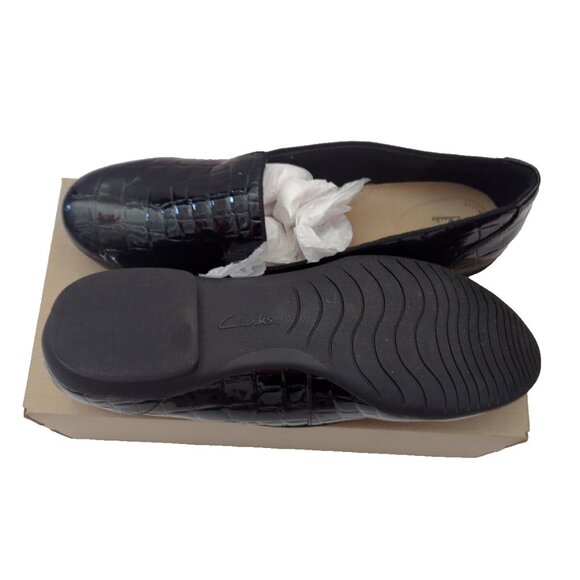 Clarks Collection Sara Poppy Slip-On Loafer Black Croc Size 11 - New - Picture 3 of 4